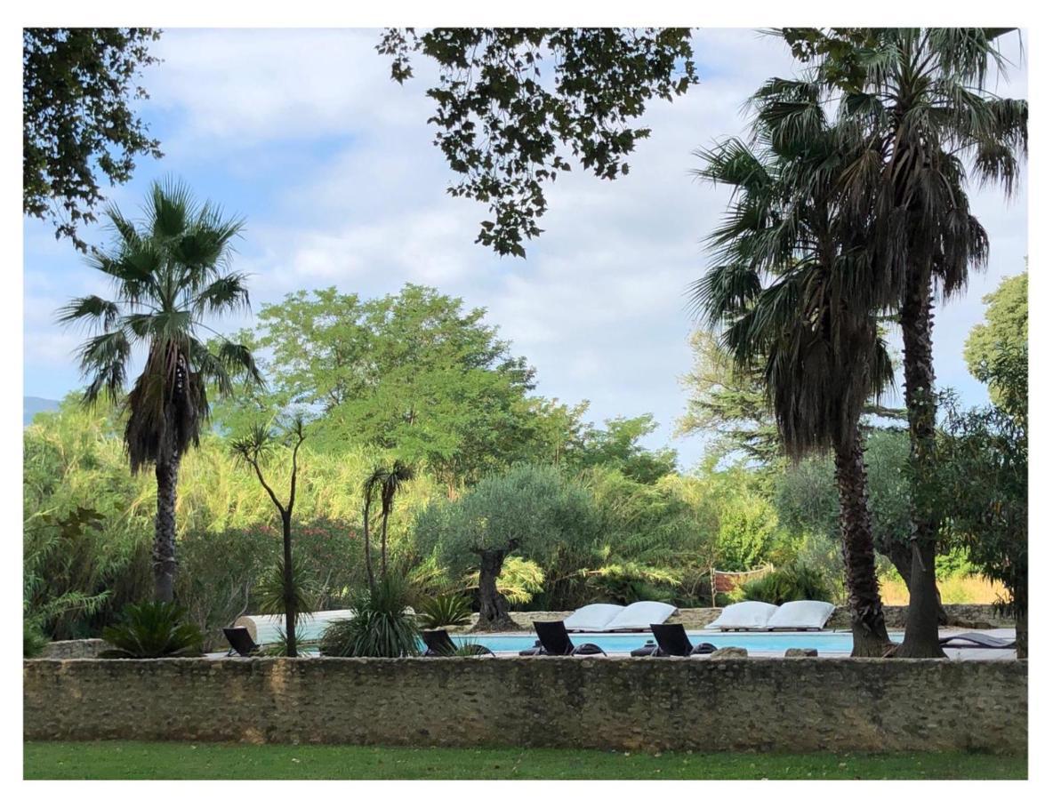 Domaine Castell De Blés Couette-café 4*