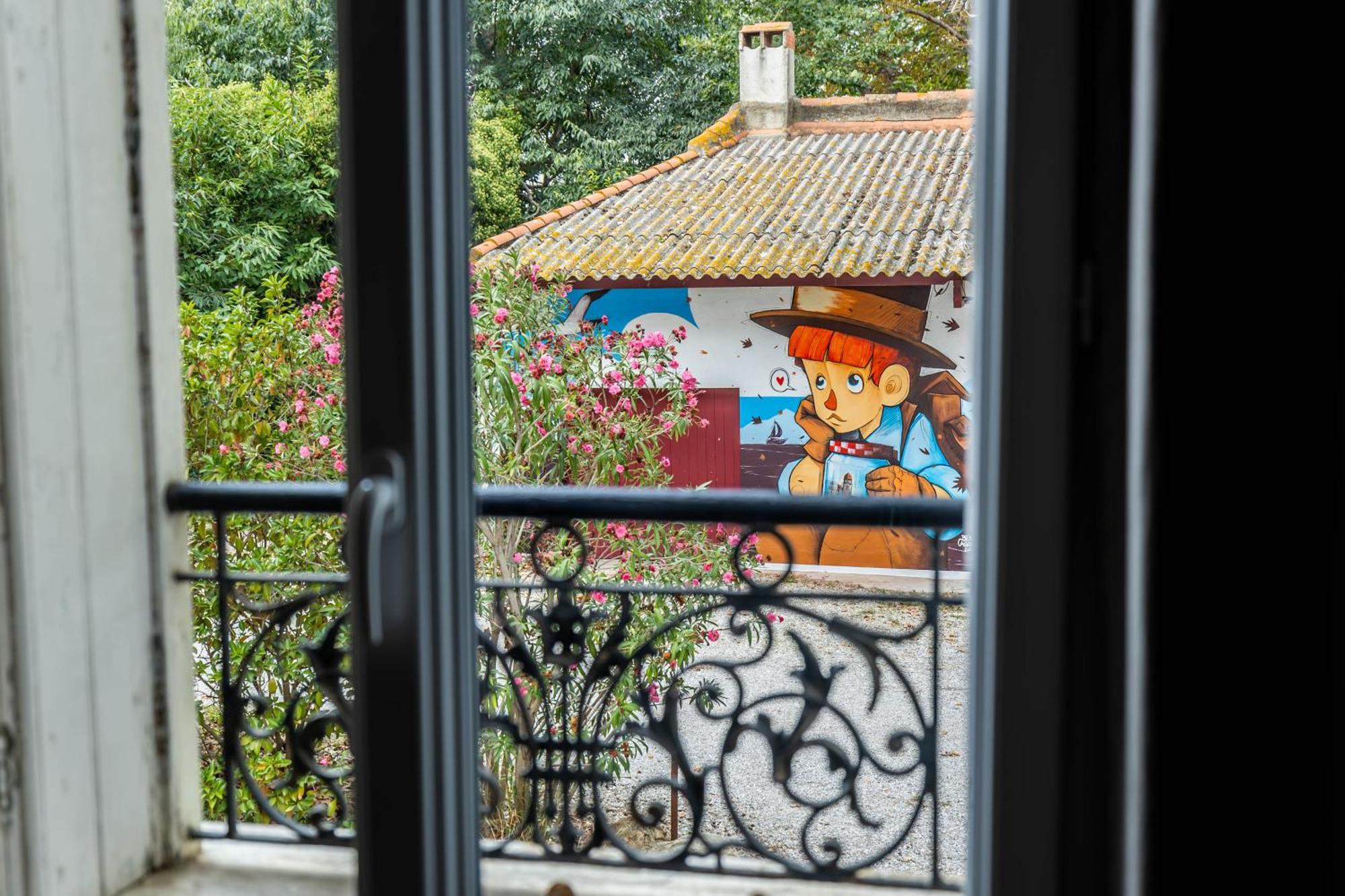 Domaine Castell De Blés Couette-café 4*