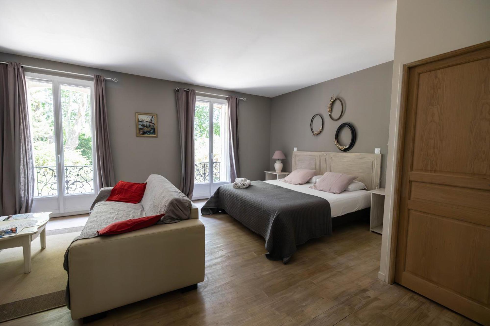 Domaine Castell De Blés Couette-café